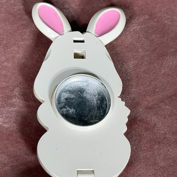 Vintage Avon 1973 Funny Bunny Pin Pal Fragrance Glacé Brooch - Picture 11 of 13